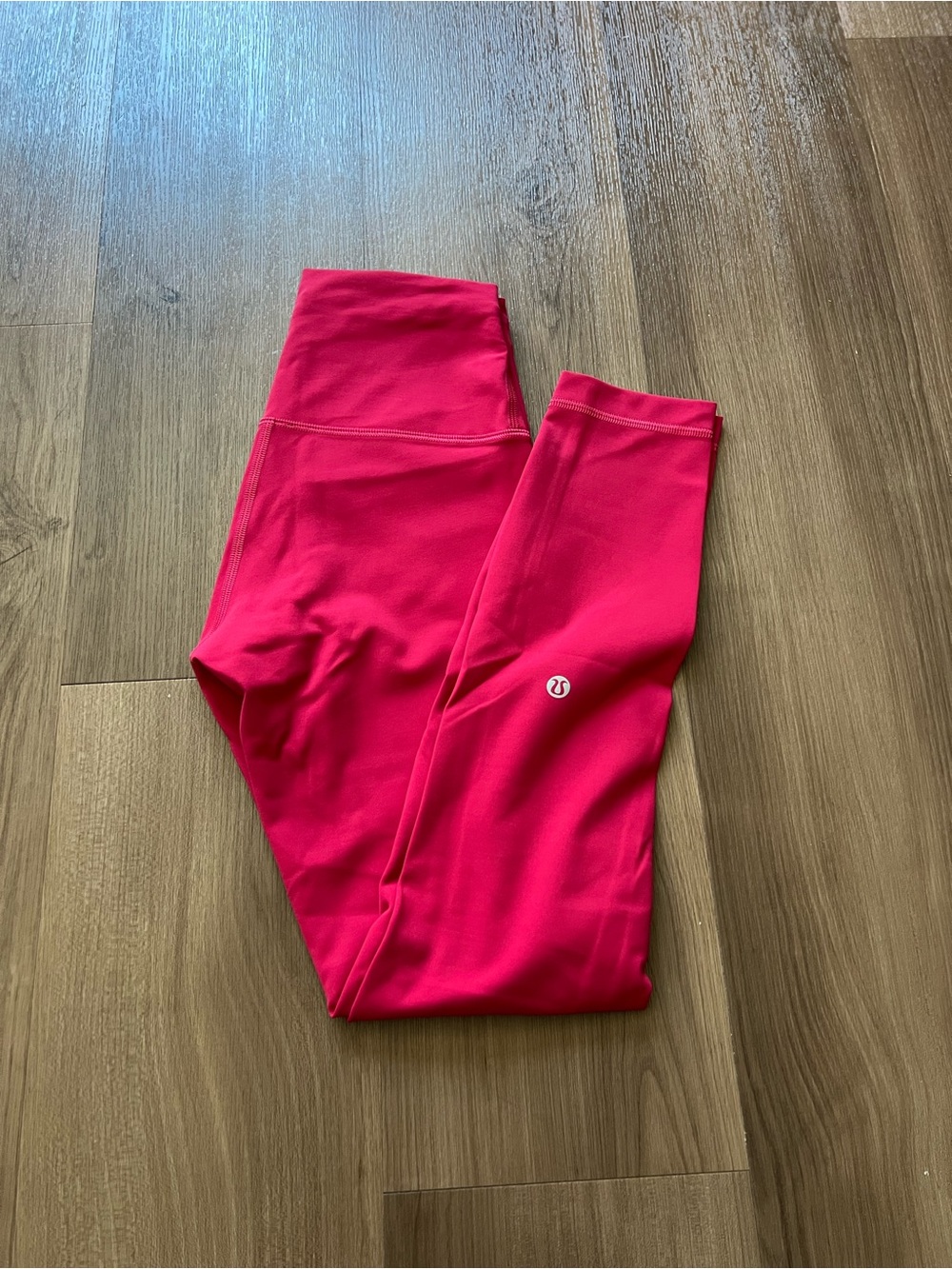 Lululemon Wunder Under leggings in Pink Dragonfruit- Size 4